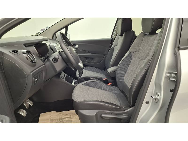 Renault Captur - Photo 10