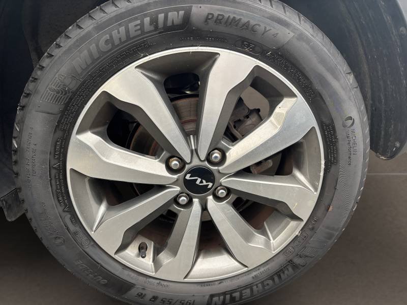 Kia Stonic - Photo 14