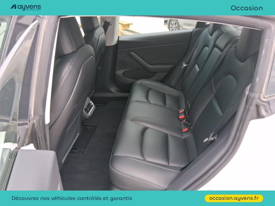 Tesla Model 3 - Photo 11