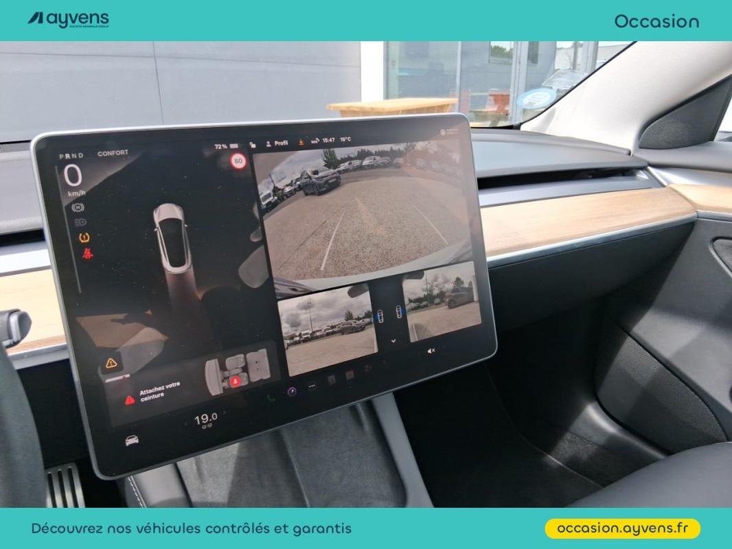 Tesla Model 3 - Photo 16
