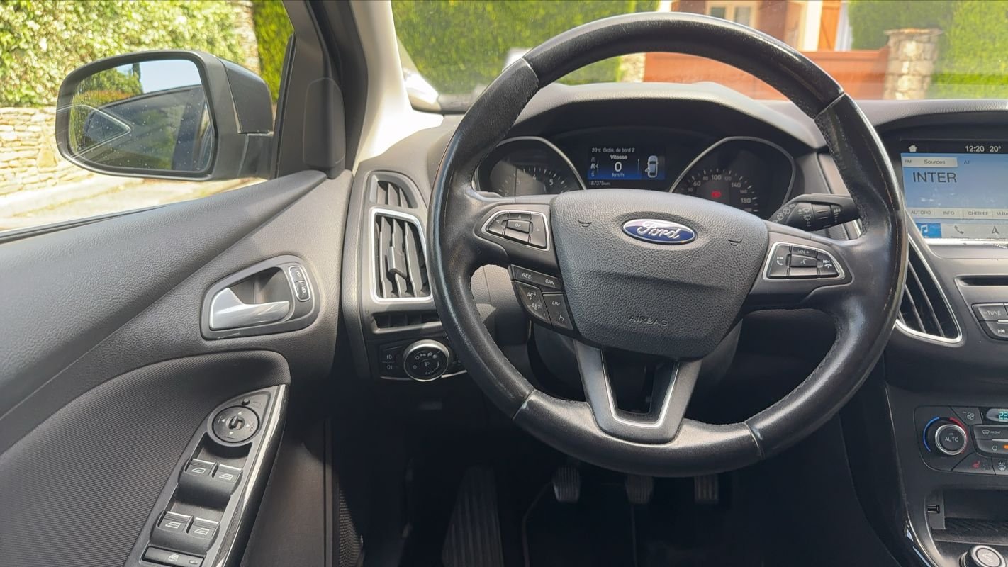 Ford Focus - Photo 13