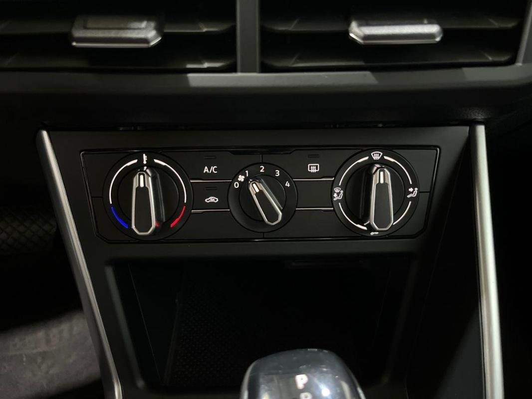 Volkswagen Polo - Photo 19