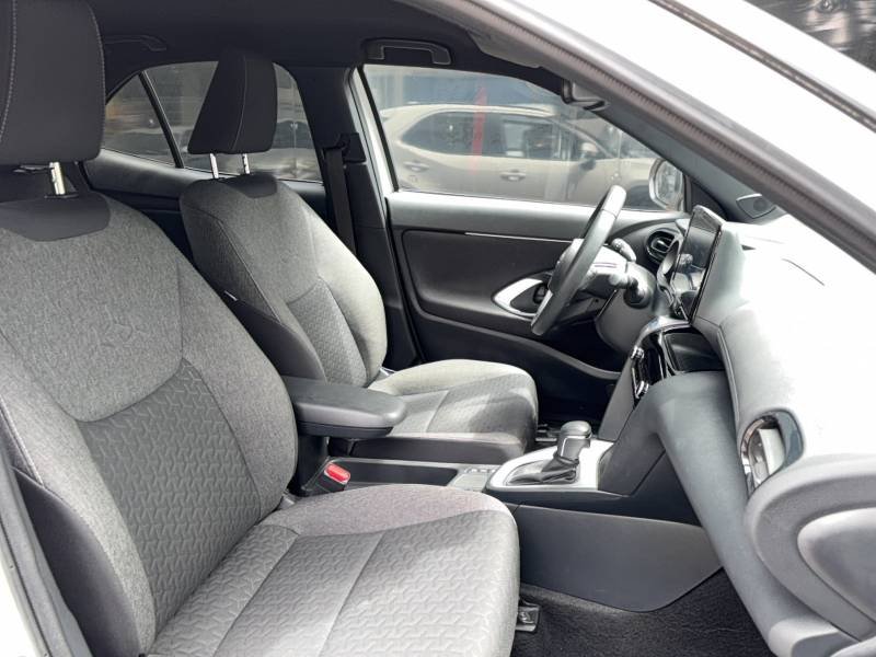 Toyota Yaris - Photo 12