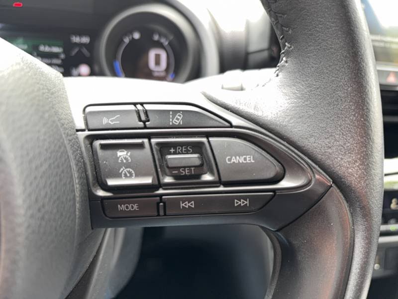 Toyota Yaris - Photo 18
