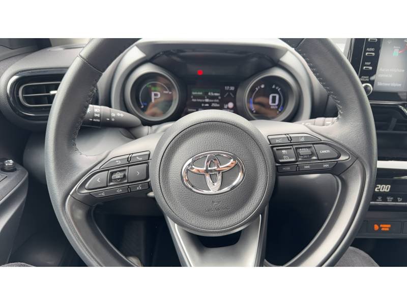 Toyota Yaris - Photo 17