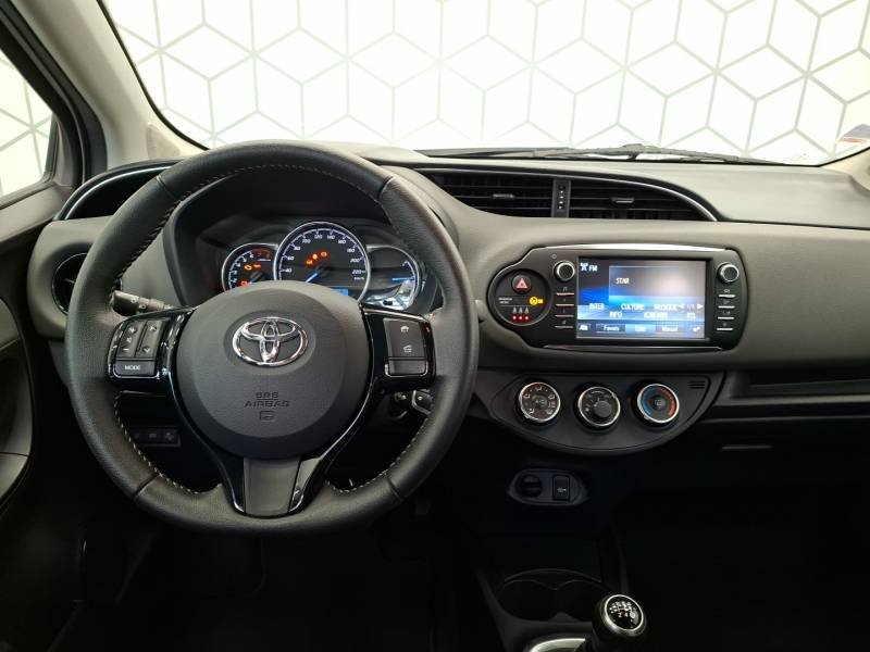 Toyota Yaris - Photo 12