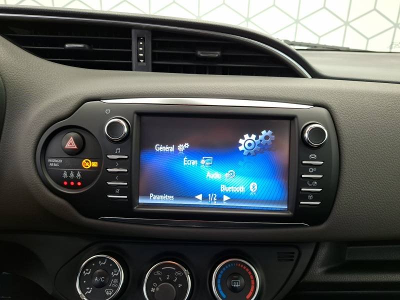 Toyota Yaris - Photo 16