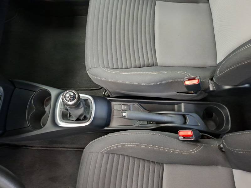Toyota Yaris - Photo 19
