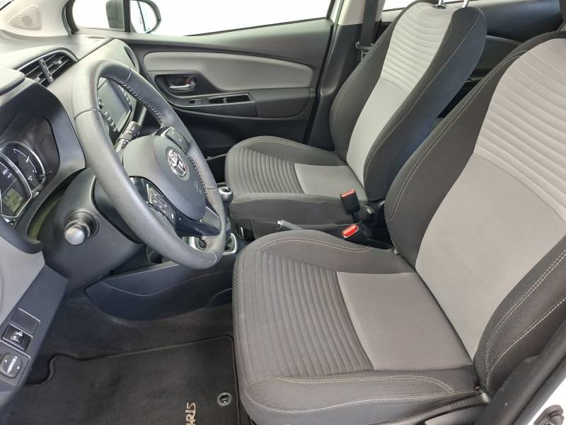 Toyota Yaris - Photo 7