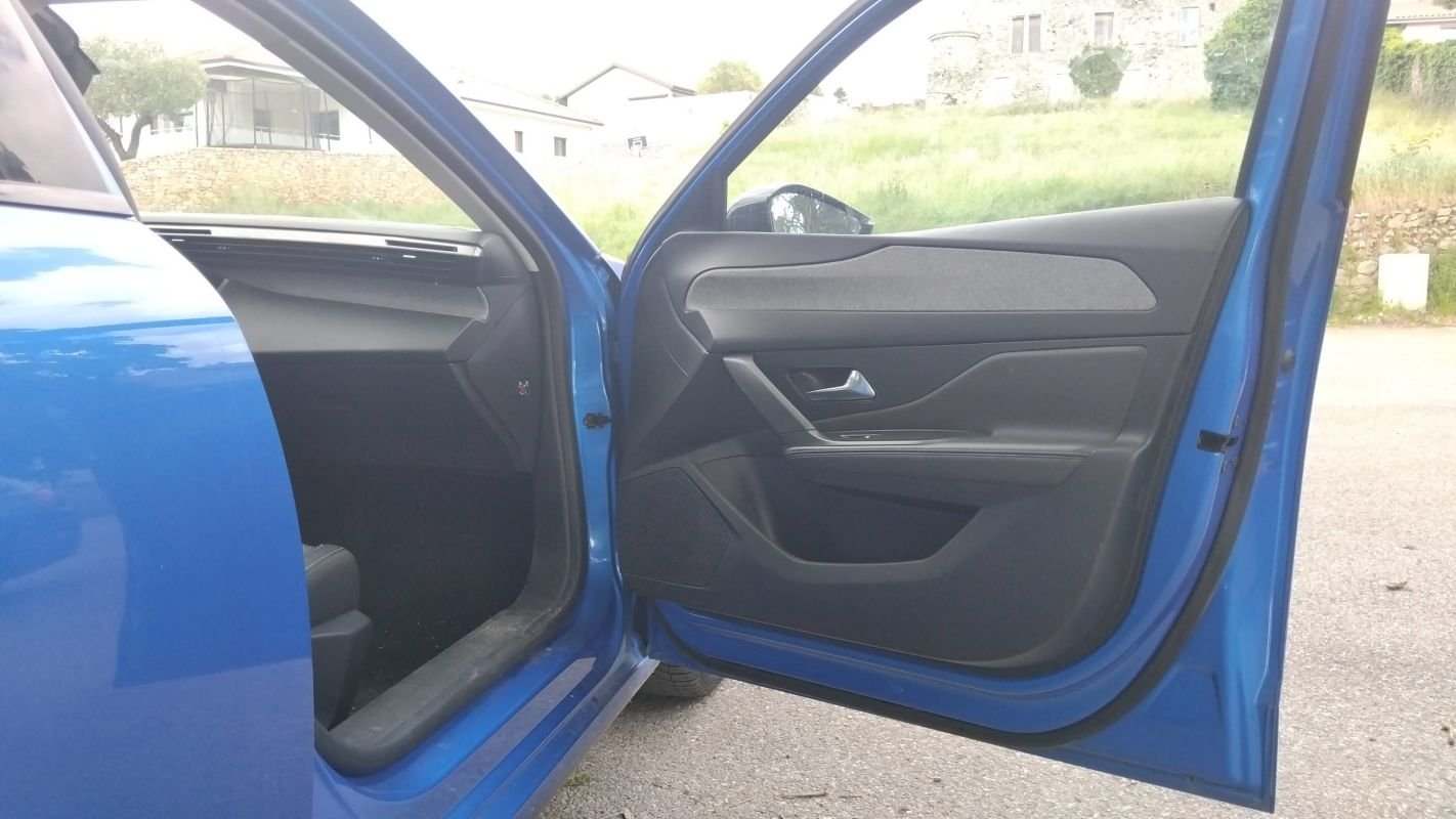 Peugeot 308 - Photo 24
