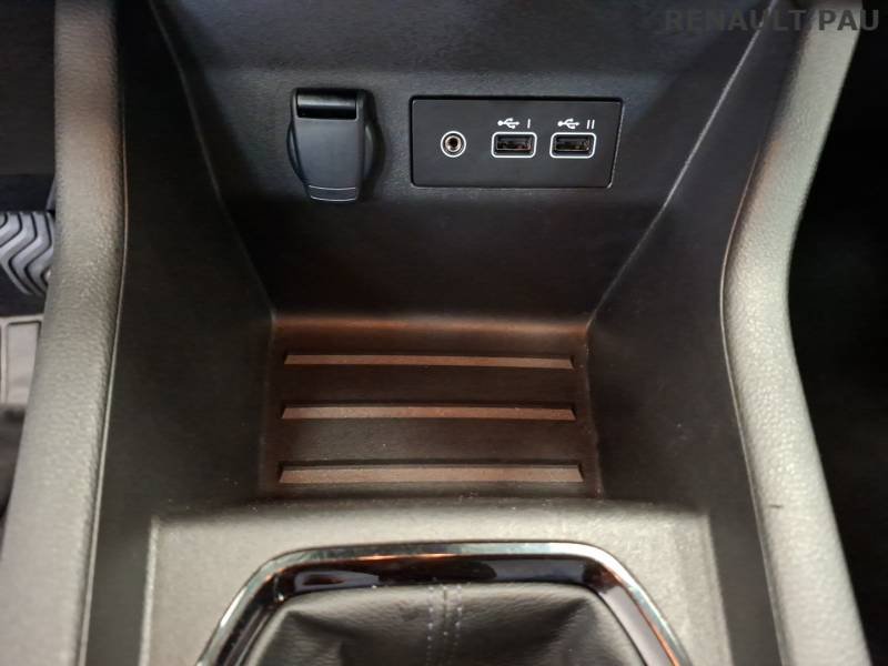 Renault Clio - Photo 23