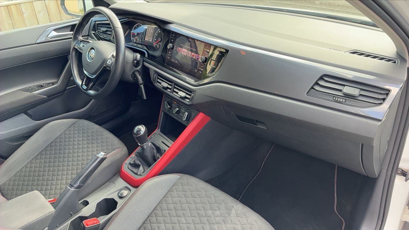 Volkswagen Polo - Photo 10