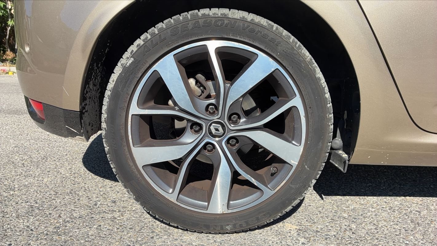 Renault Mégane - Photo 16