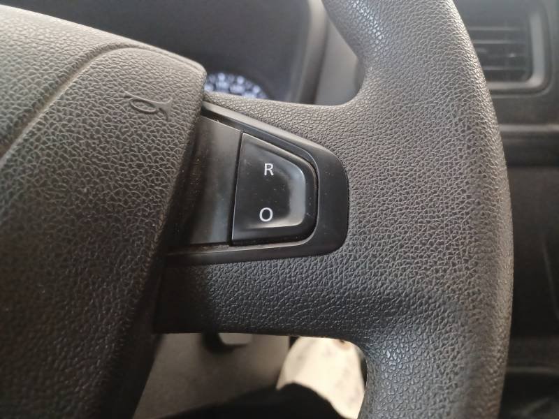 Nissan NV400 - Photo 22