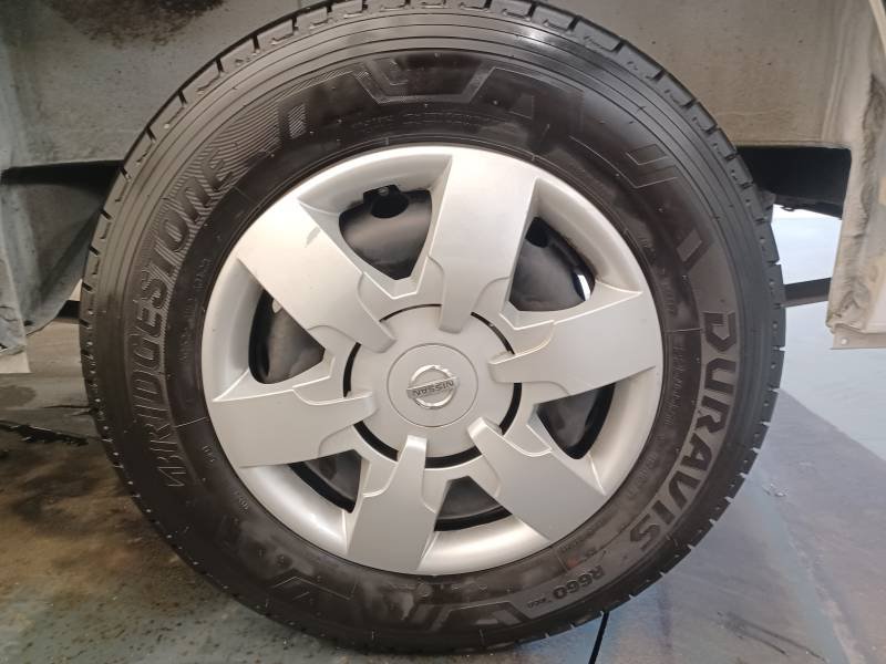 Nissan NV400 - Photo 8