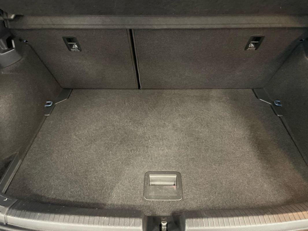 Volkswagen Polo - Photo 31
