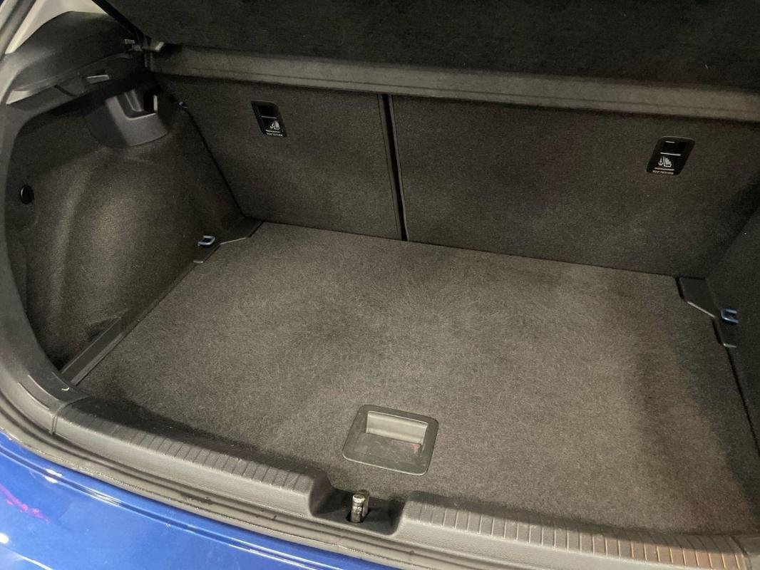 Volkswagen Polo - Photo 32