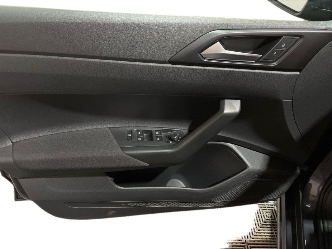 Volkswagen Polo - Photo 15