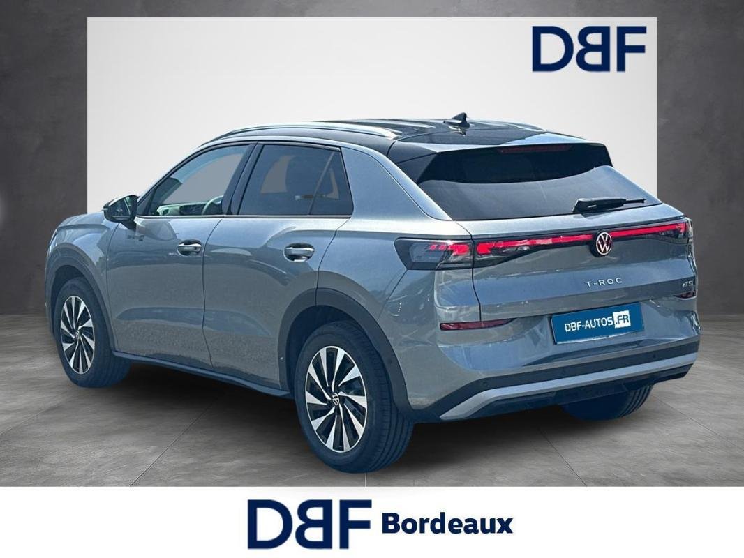 Volkswagen T-Roc - Photo 3