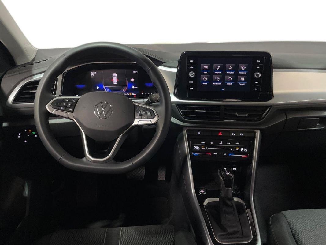 Volkswagen T-Roc - Photo 24