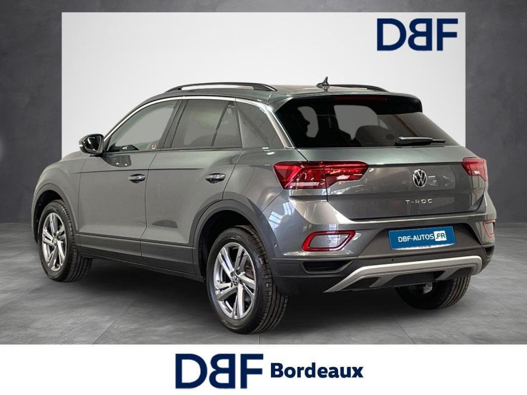 Volkswagen T-Roc - Photo 3