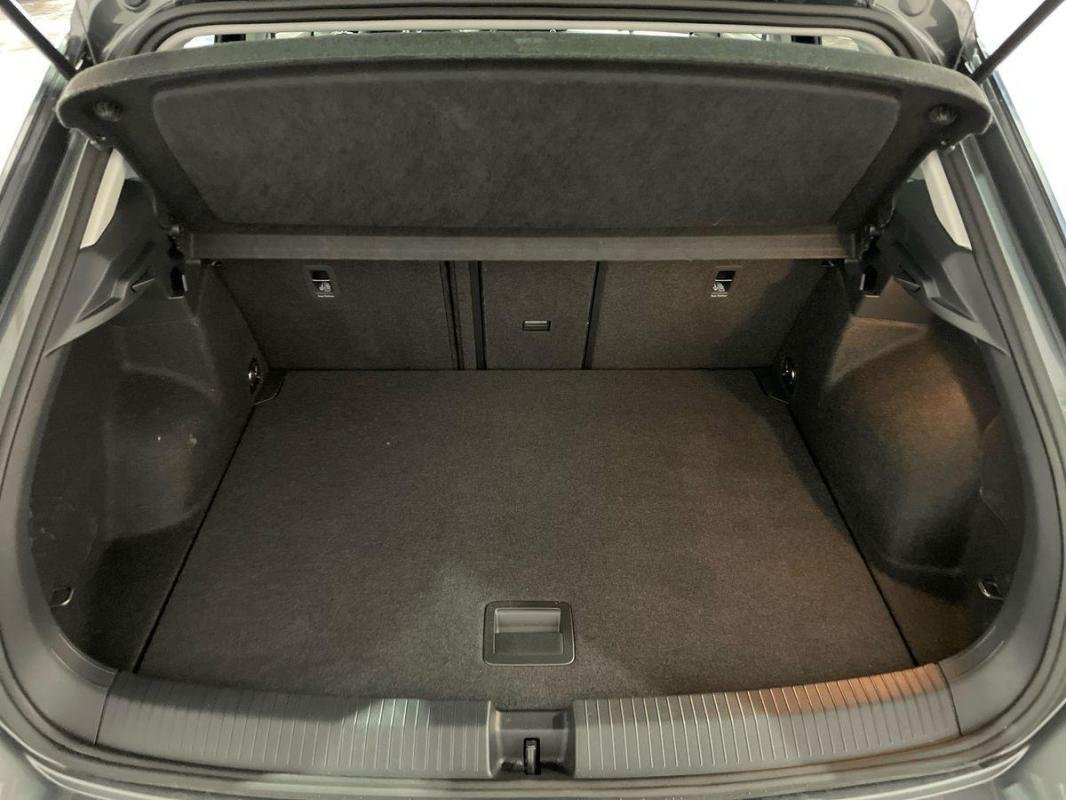 Volkswagen T-Roc - Photo 31