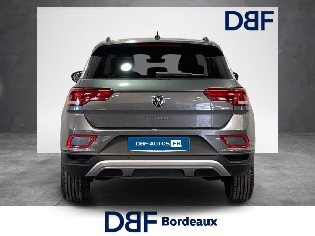 Volkswagen T-Roc - Photo 4