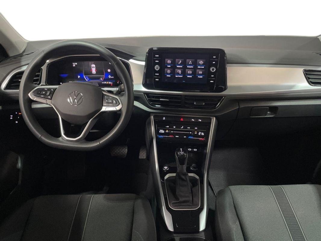 Volkswagen T-Roc - Photo 8