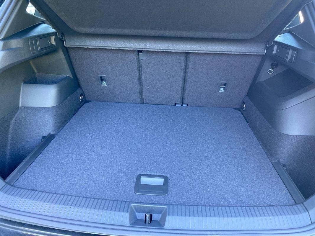 Volkswagen Tiguan - Photo 24