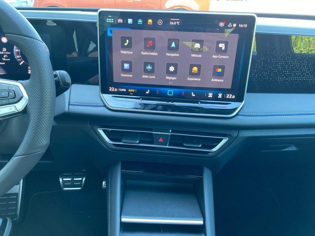 Volkswagen Tiguan - Photo 10
