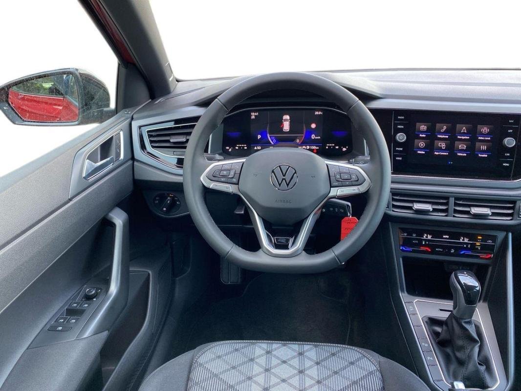 Volkswagen Polo - Photo 24