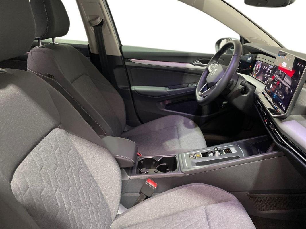 Volkswagen Golf - Photo 13