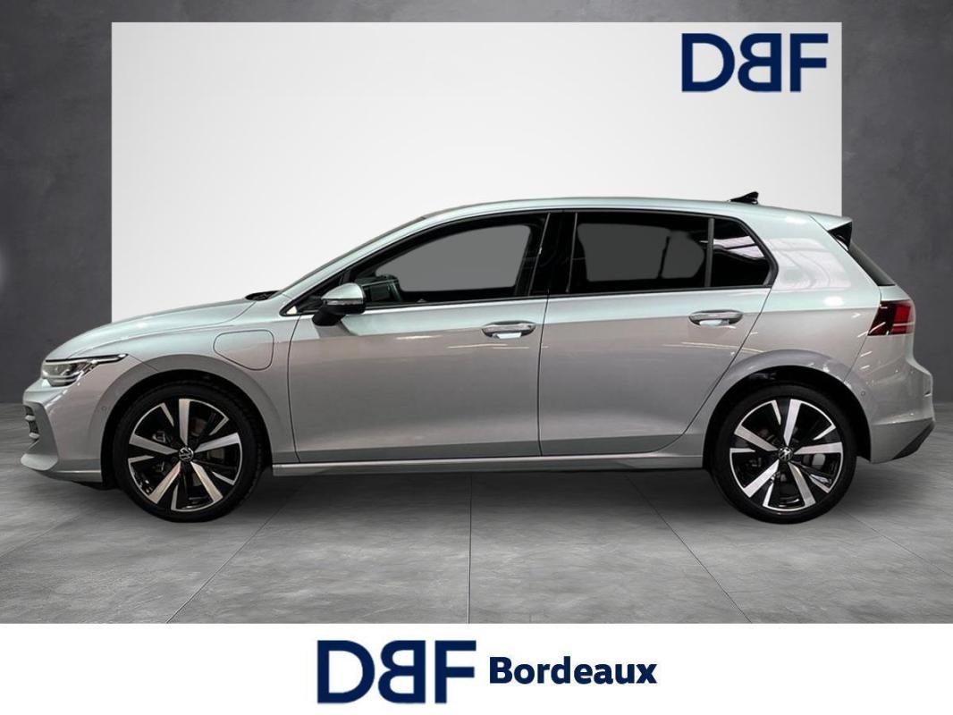 Volkswagen Golf - Photo 2