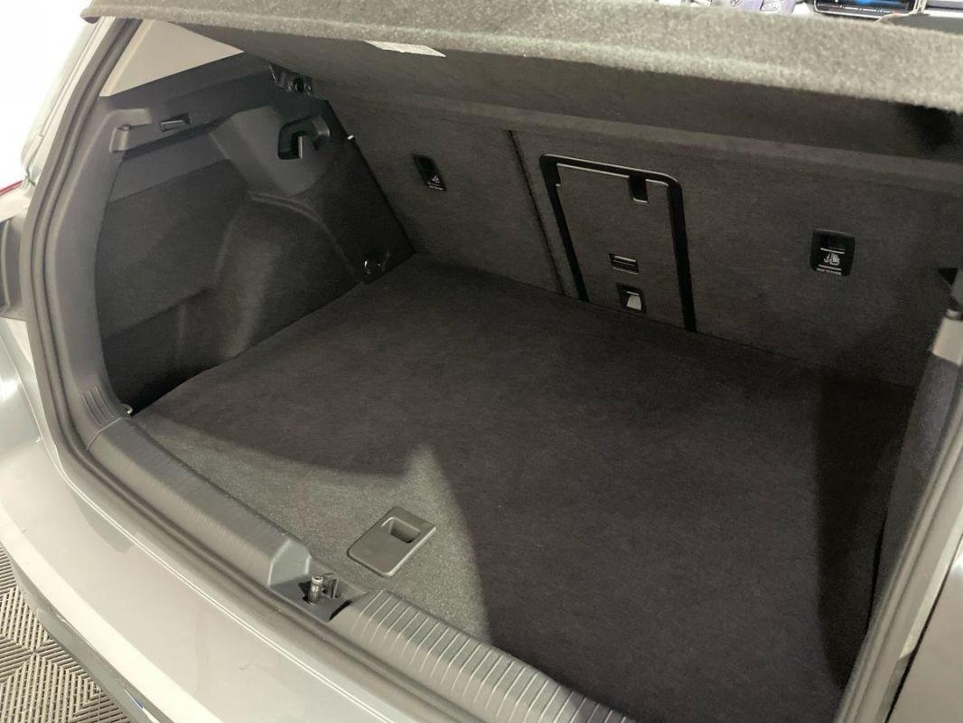 Volkswagen Golf - Photo 32