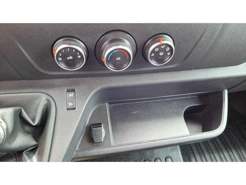 Renault Master - Photo 12