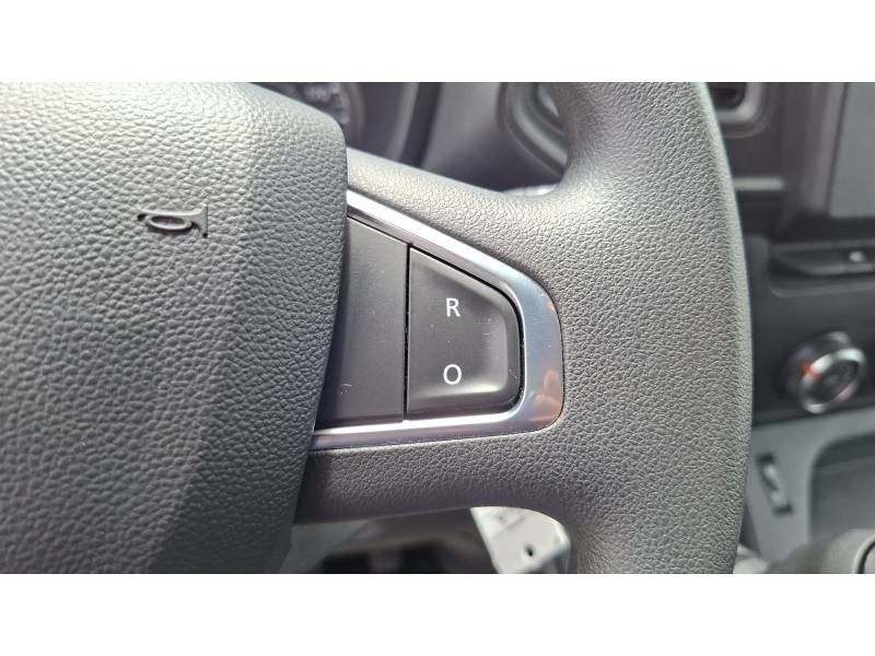 Renault Master - Photo 17
