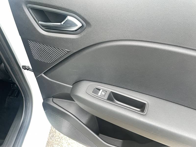 Renault Captur - Photo 18