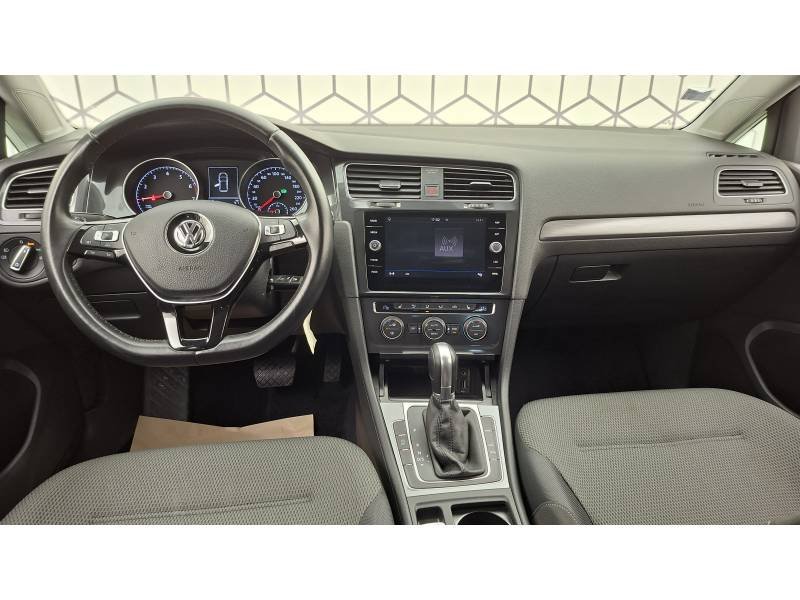 Volkswagen Golf - Photo 11