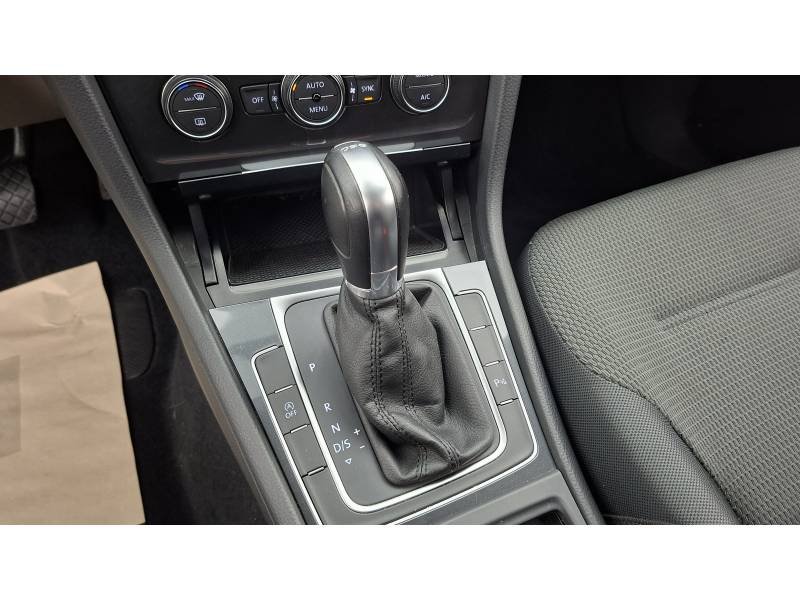 Volkswagen Golf - Photo 20