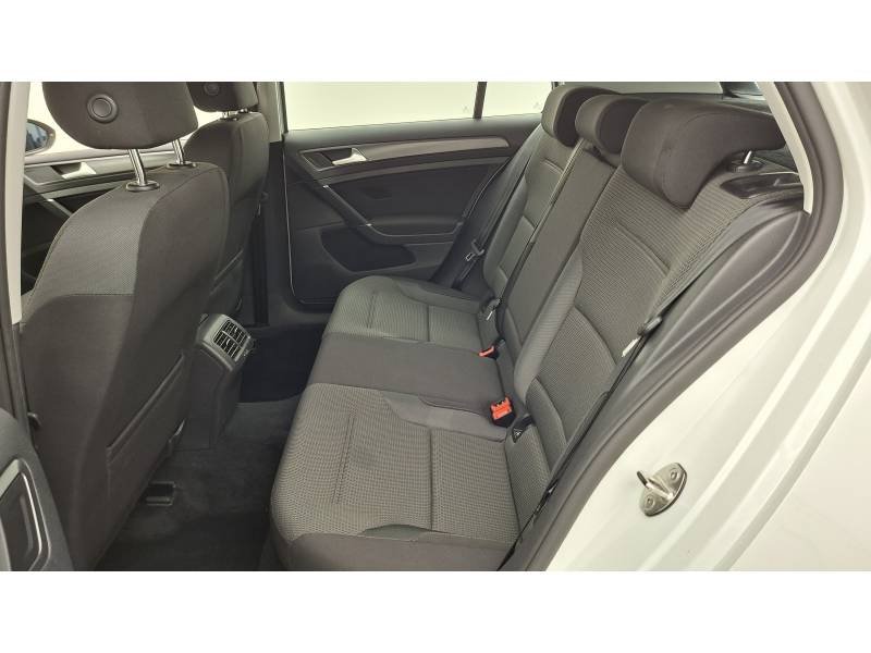 Volkswagen Golf - Photo 36