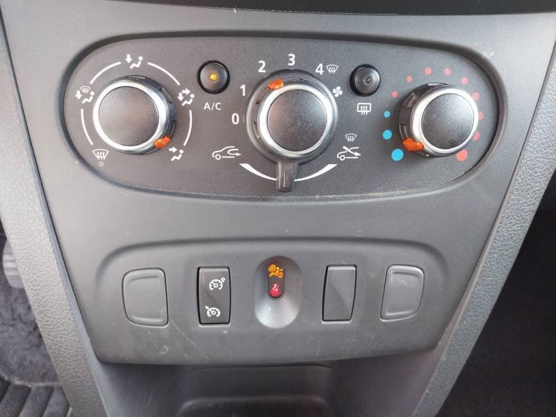 Dacia Sandero - Photo 39