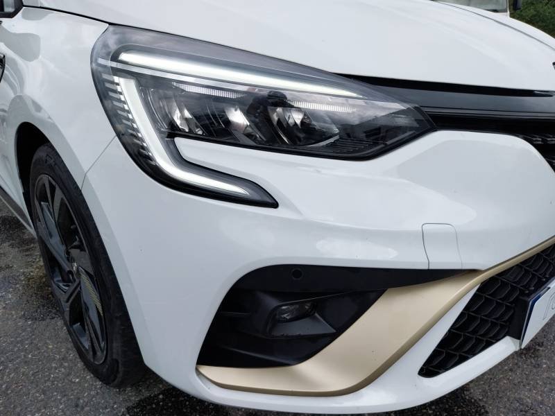 Renault Clio - Photo 18