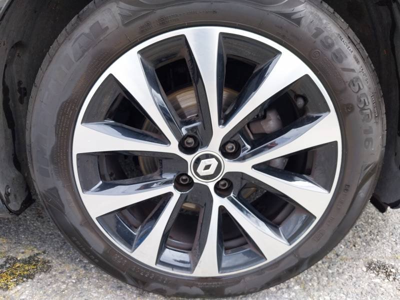 Renault Clio - Photo 16