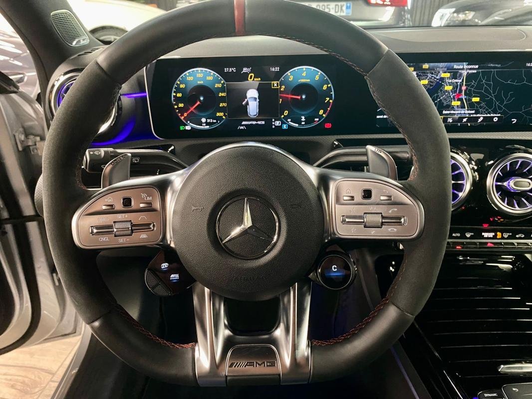 Mercedes A 45 - Photo 16