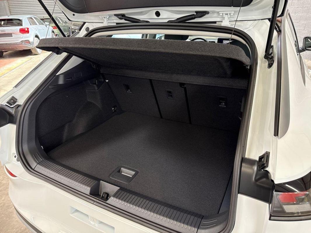 Volkswagen T-Roc - Photo 34