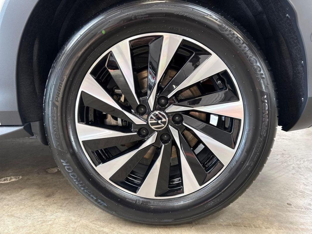 Volkswagen T-Roc - Photo 10