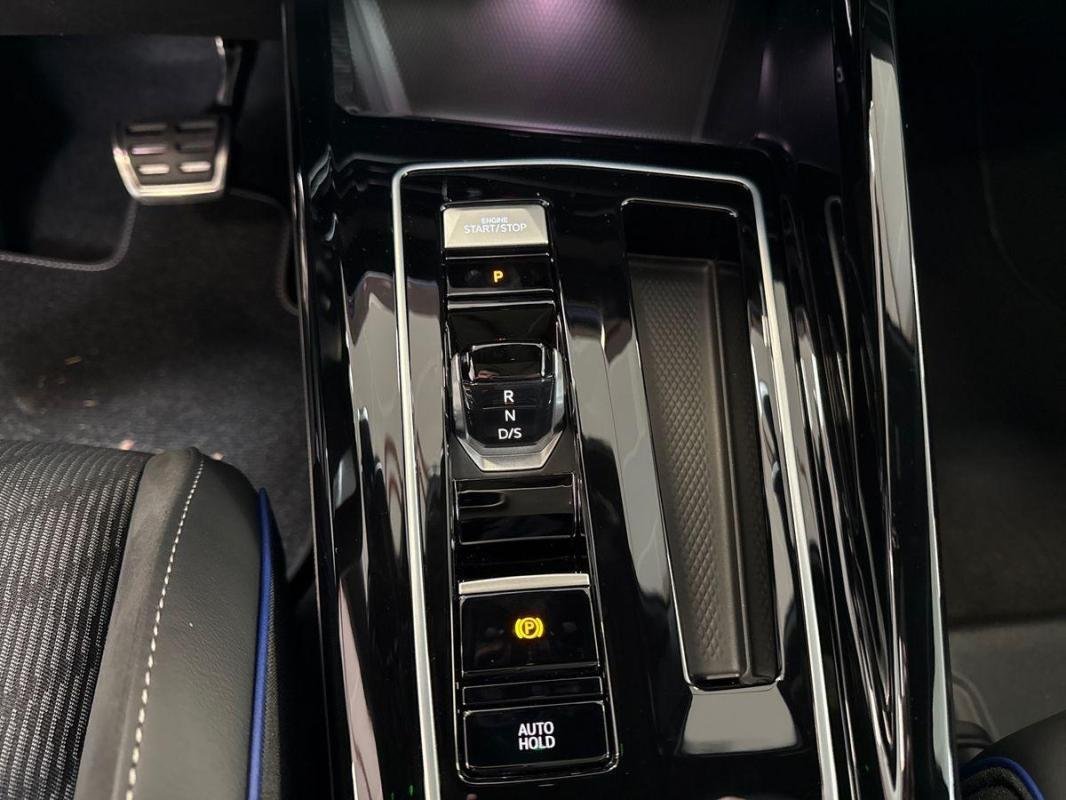 Volkswagen Golf - Photo 11