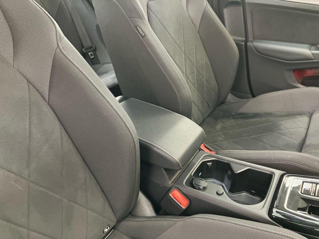 Volkswagen Golf - Photo 12
