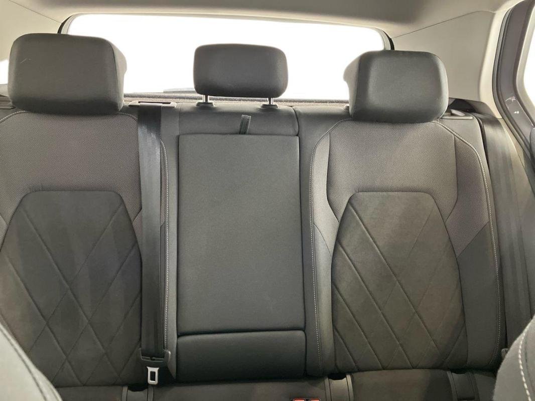 Volkswagen Golf - Photo 22