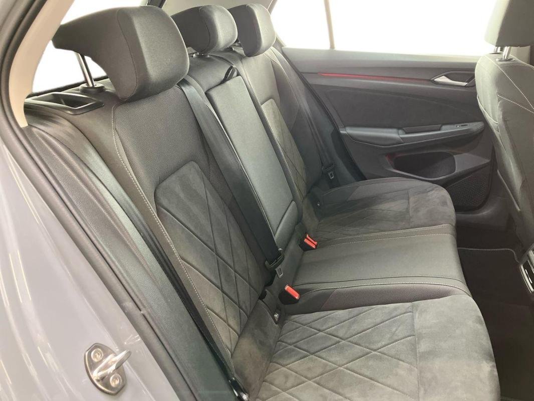 Volkswagen Golf - Photo 23
